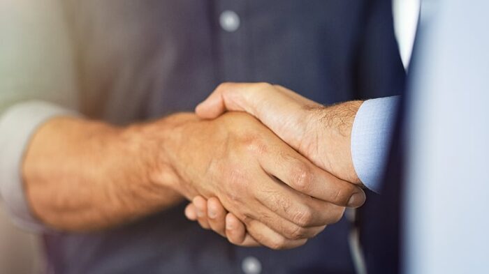 3 Meeting Tips for Buyers and Sellers in Business Transactions