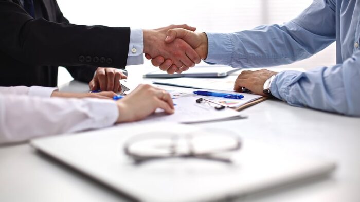 What Helps a Business Sale Actually Reach the Closing Table?